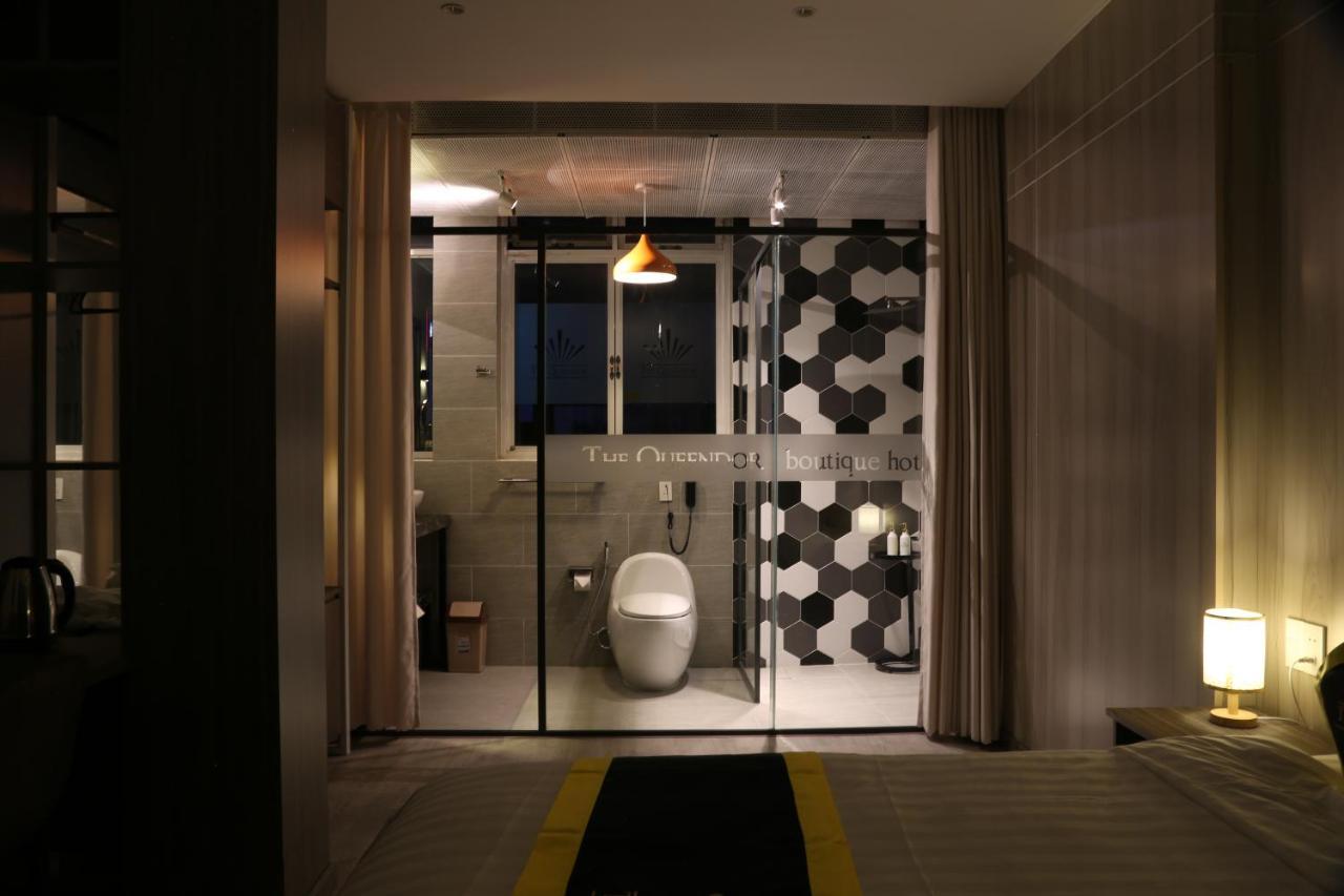 The Queendor Boutique Hotel Хошимин Экстерьер фото