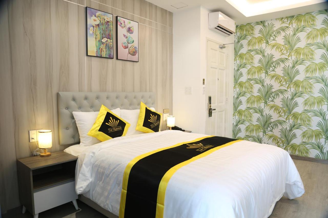 The Queendor Boutique Hotel Хошимин Экстерьер фото